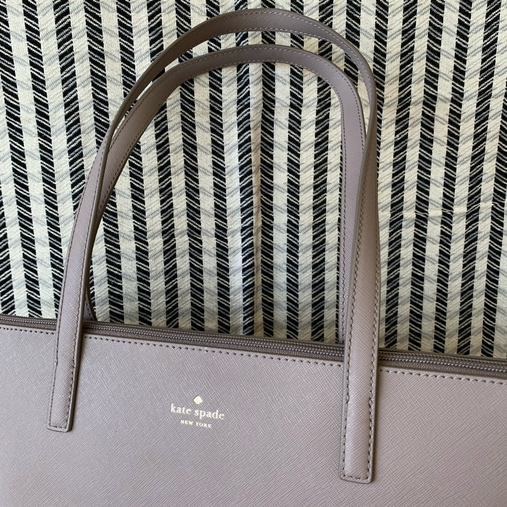 Kate Spade Greta Court Penny Giltter Large Tote - Picture 3 of 8